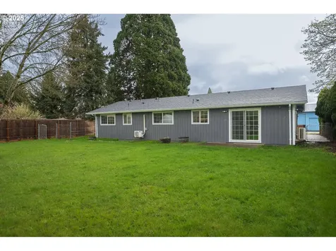 1435 NE 14th Street Mcminnville OR 97128