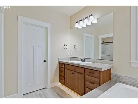 12708 Aspenwood Lane Oregon City OR 97045