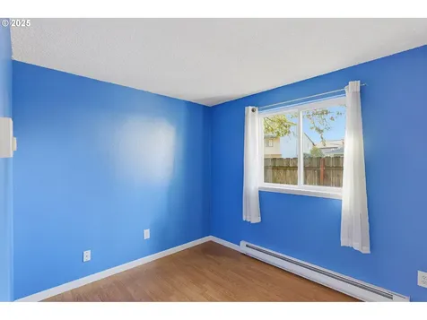 16016 NE Everett Court Portland OR 97230
