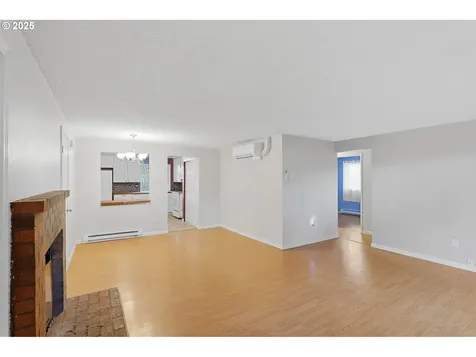 16016 NE Everett Court Portland OR 97230