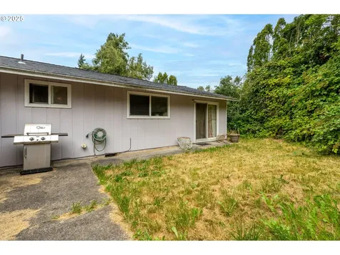 270 SE Robin Way Gresham OR 97080