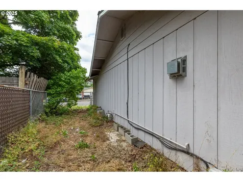 270 SE Robin Way Gresham OR 97080