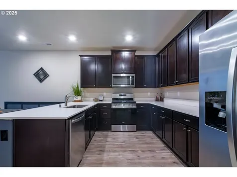 15208 NE 70th Street Vancouver WA 98682