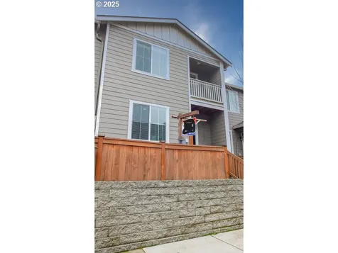 15208 NE 70th Street Vancouver WA 98682