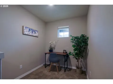 15208 NE 70th Street Vancouver WA 98682