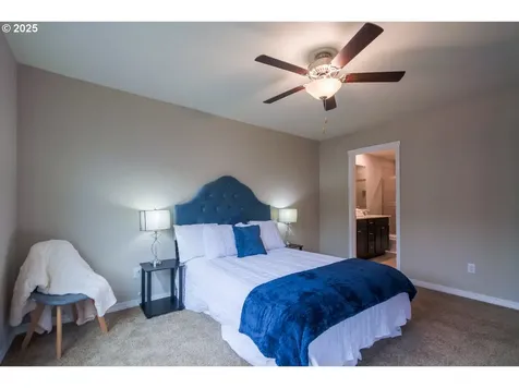 15208 NE 70th Street Vancouver WA 98682