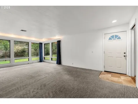 11047 E Mapleton Road Mapleton OR 97453