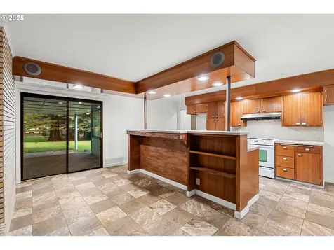 11047 E Mapleton Road Mapleton OR 97453