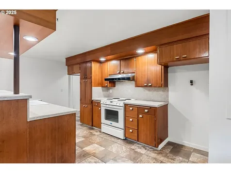 11047 E Mapleton Road Mapleton OR 97453