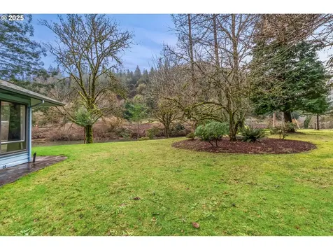 11047 E Mapleton Road Mapleton OR 97453
