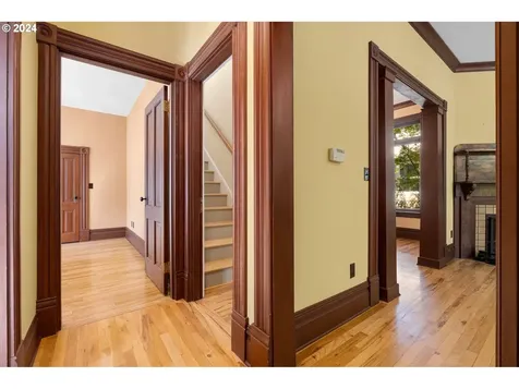2225 NE 15th Avenue Portland OR 97212