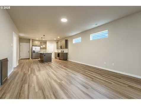 7135 S 13th Street Ridgefield WA 98642