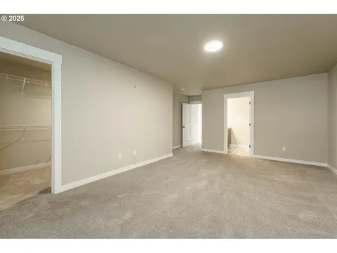 7135 S 13th Street Ridgefield WA 98642