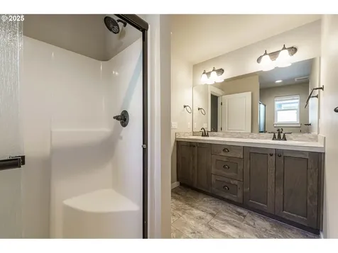 7135 S 13th Street Ridgefield WA 98642