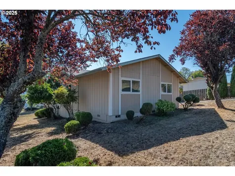 310 NW Lost Lane Winston OR 97496