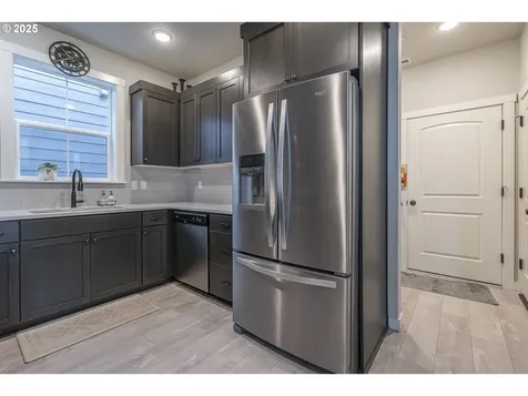 1964 Audubon Avenue SE Salem OR 97302