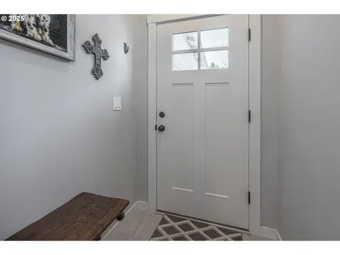 1964 Audubon Avenue SE Salem OR 97302