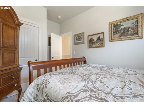 1964 Audubon Avenue SE Salem OR 97302