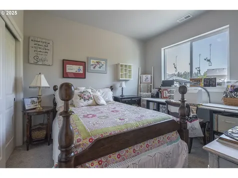 1964 Audubon Avenue SE Salem OR 97302
