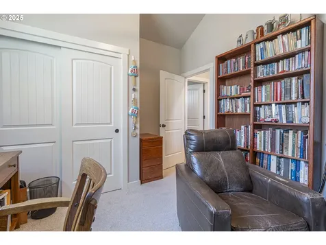 1964 Audubon Avenue SE Salem OR 97302