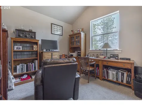1964 Audubon Avenue SE Salem OR 97302