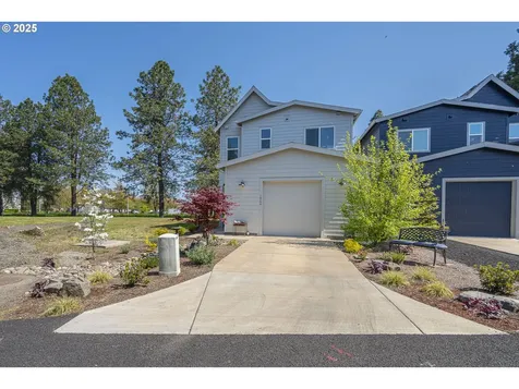 1964 Audubon Avenue SE Salem OR 97302