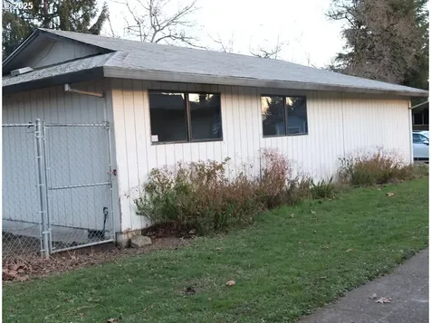 108 NE Kingwood Drive Mcminnville OR 97128