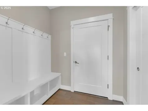 6763 SW Orchid Street Portland OR 97223