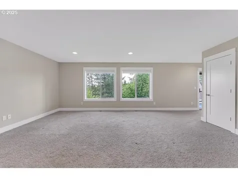 6763 SW Orchid Street Portland OR 97223