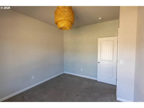 7287 SE Dot Street Corvallis OR 97330
