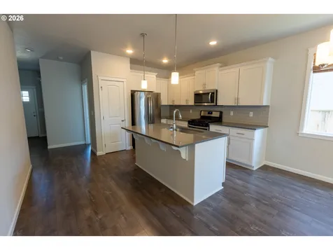 7287 SE Dot Street Corvallis OR 97330