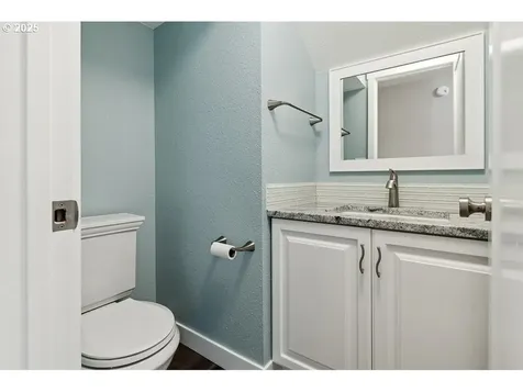 8050 SW Churchill Court Portland OR 97224