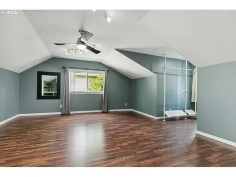 8050 SW Churchill Court Portland OR 97224