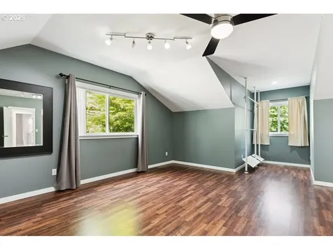 8050 SW Churchill Court Portland OR 97224