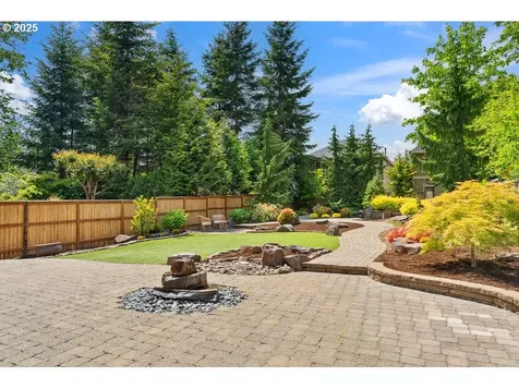 8050 SW Churchill Court Portland OR 97224