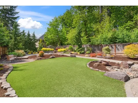 8050 SW Churchill Court Portland OR 97224
