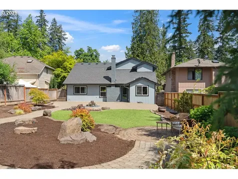 8050 SW Churchill Court Portland OR 97224