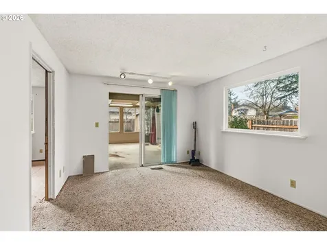 3752 Kevington Avenue Eugene OR 97405