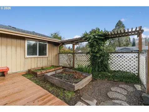 3752 Kevington Avenue Eugene OR 97405