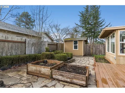 3752 Kevington Avenue Eugene OR 97405