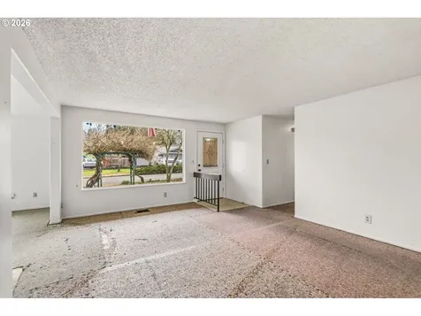 3752 Kevington Avenue Eugene OR 97405
