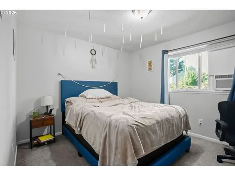 1136 1138 SW 257th Avenue Troutdale OR 97060