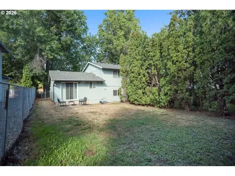 1136 1138 SW 257th Avenue Troutdale OR 97060