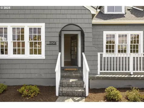 2924 NE 43rd Avenue Portland OR 97213