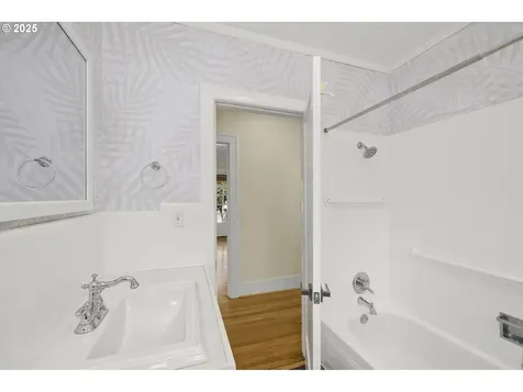 2924 NE 43rd Avenue Portland OR 97213