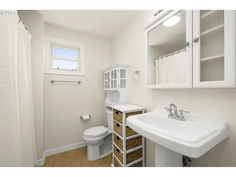 2924 NE 43rd Avenue Portland OR 97213