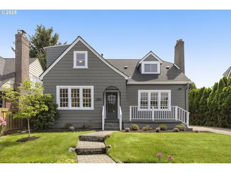 2924 NE 43rd Avenue Portland OR 97213