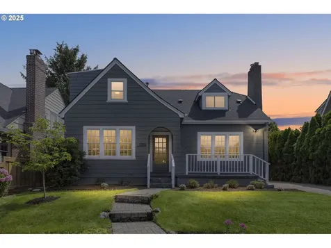 2924 NE 43rd Avenue Portland OR 97213