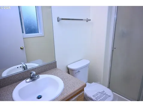 2066 SE 141st Avenue Portland OR 97233