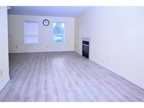 2066 SE 141st Avenue Portland OR 97233